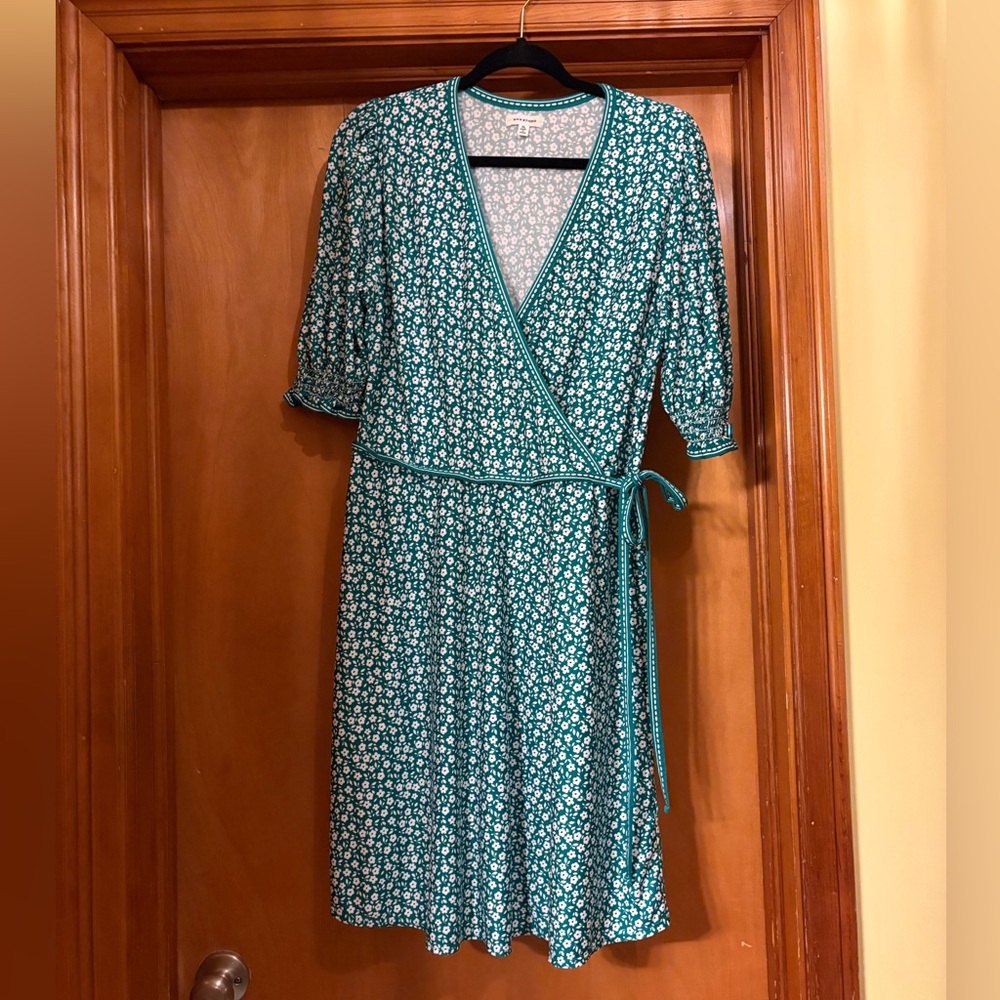 Max Studio Green Floral Dress